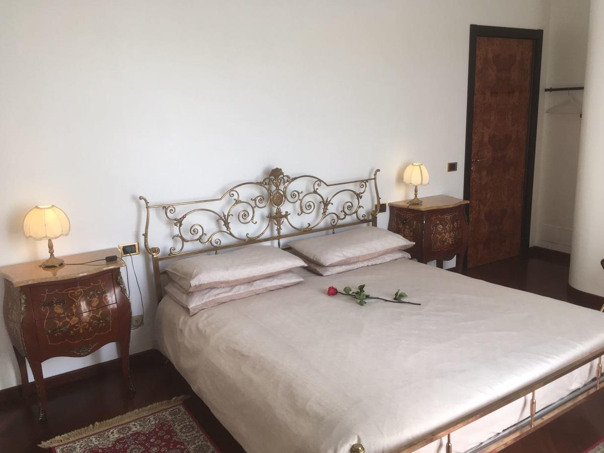 Villa Puccini Bed & Breakfast Lecco Exterior photo